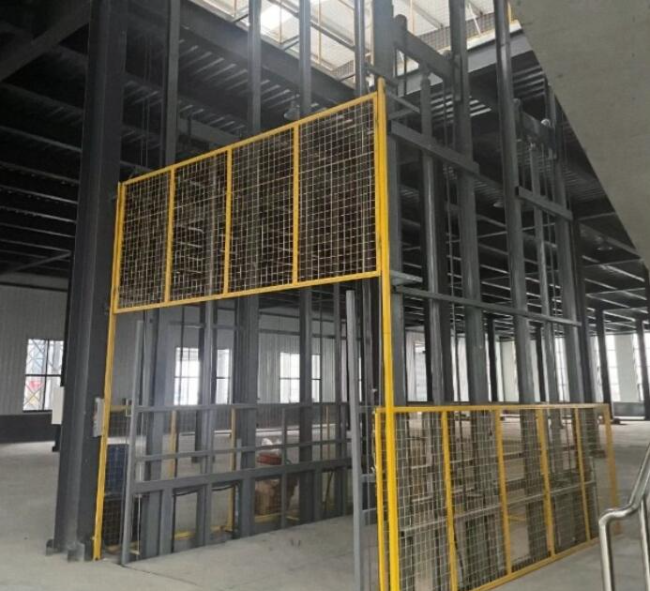 武冈请详细介绍一下货梯安装在室外的维护方法