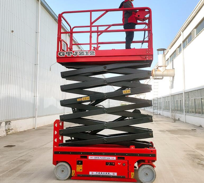 武冈自行走移动式升降机